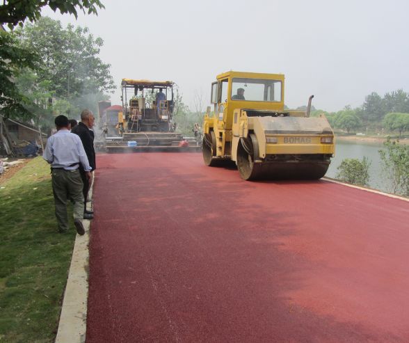 公園、健身步道、綠化道路彩色瀝青施工